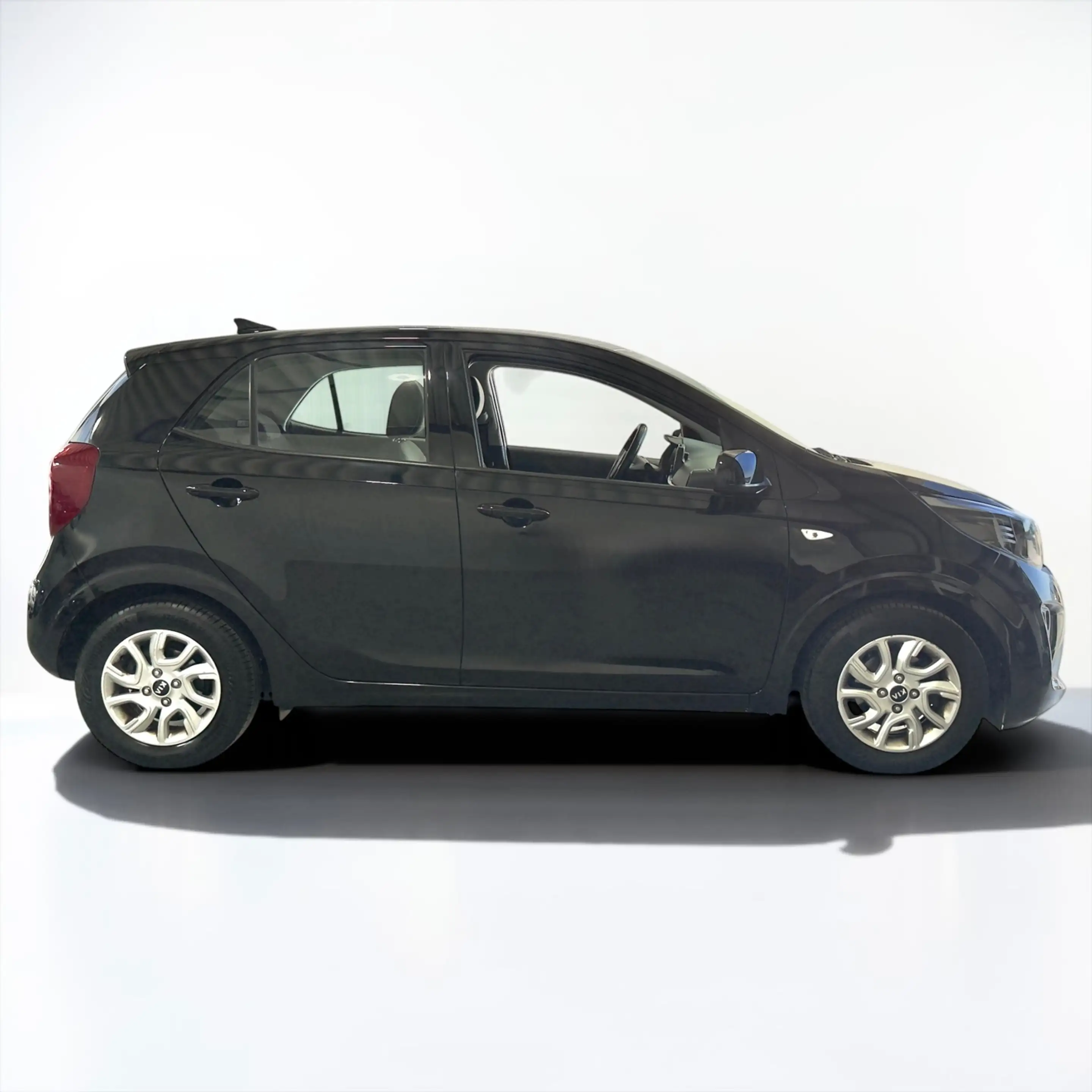 Kia Picanto 1.0 MPi DynamicLine CAM CARPLAY — photo 7