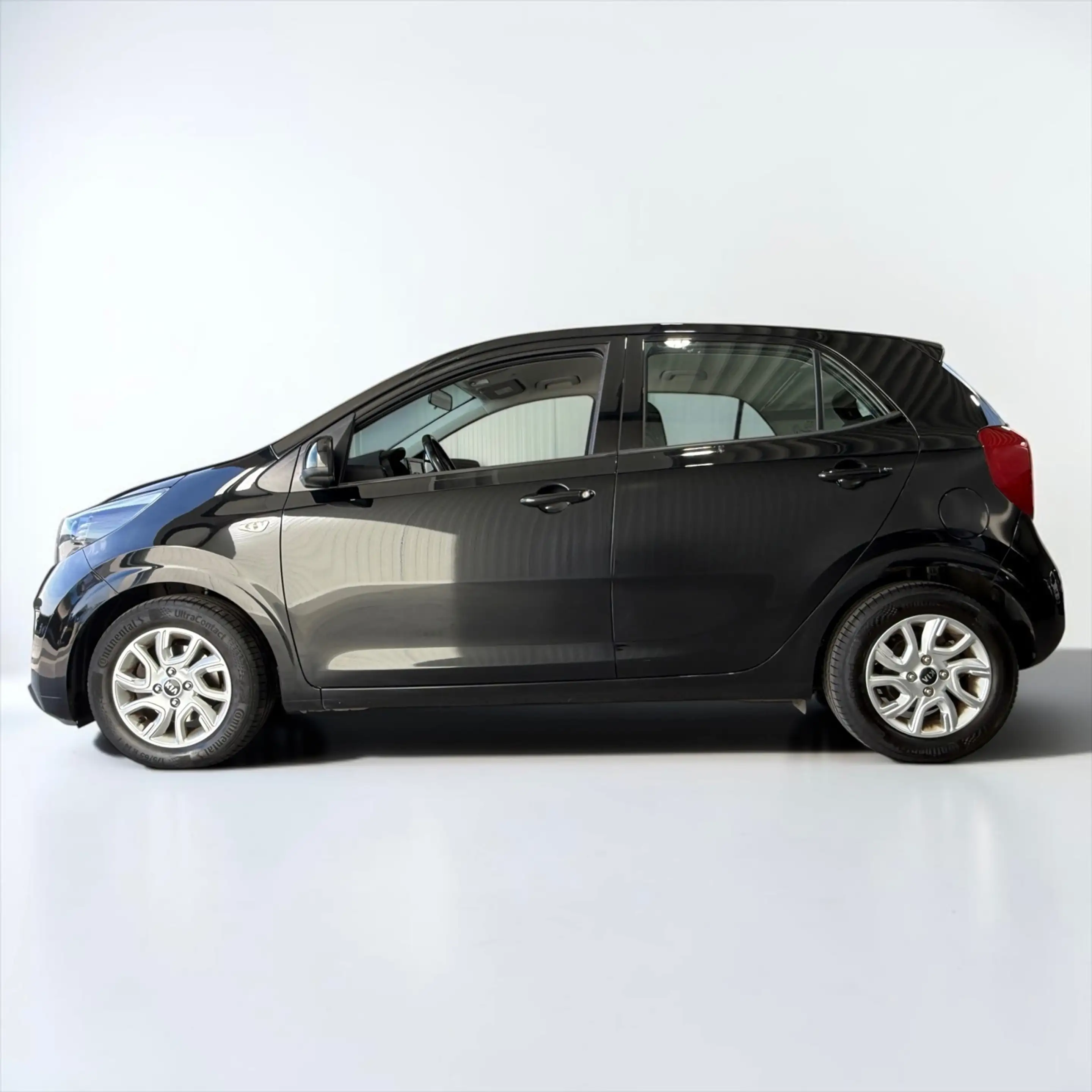 Kia Picanto 1.0 MPi DynamicLine CAM CARPLAY — photo 6