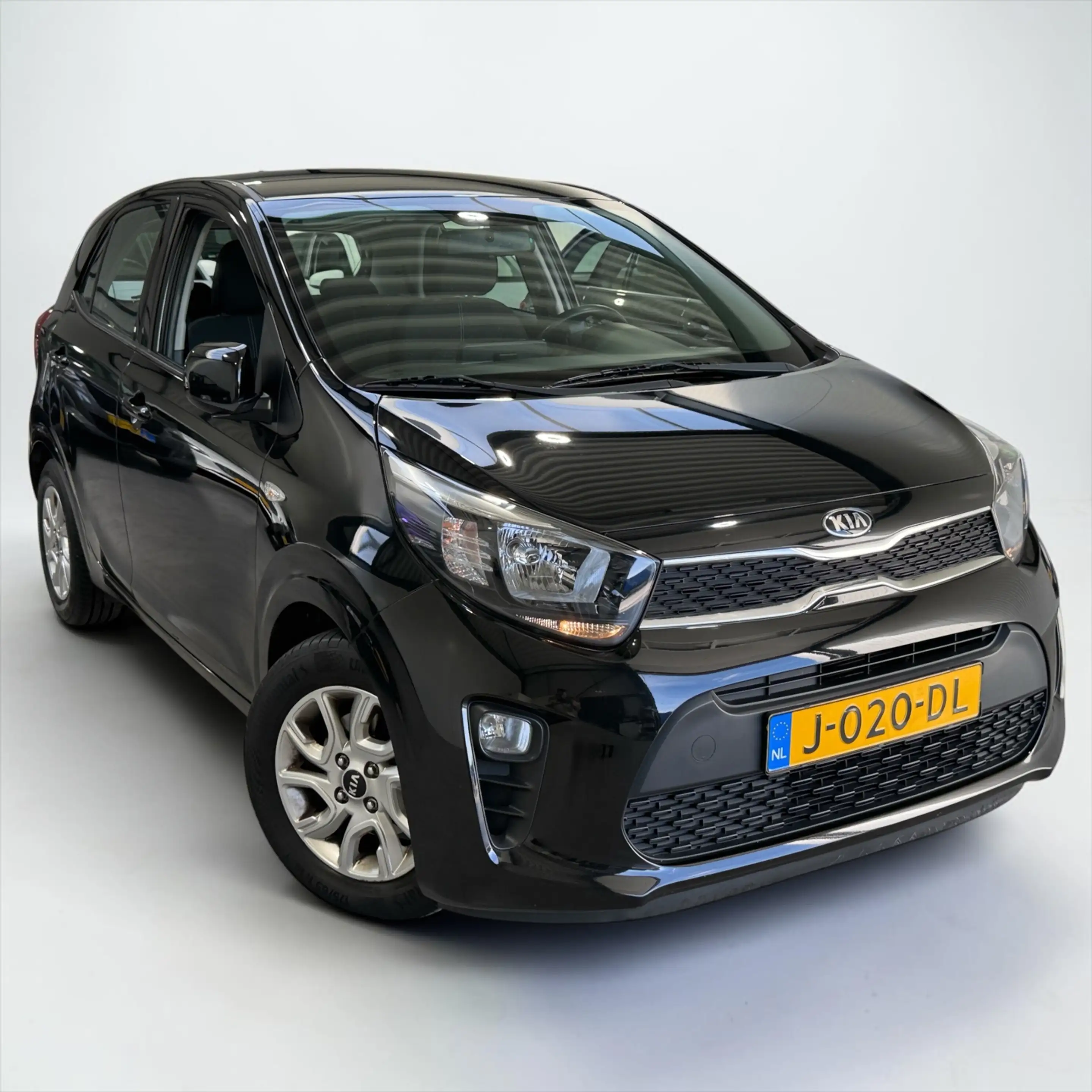 Kia Picanto 1.0 MPi DynamicLine CAM CARPLAY — photo 3