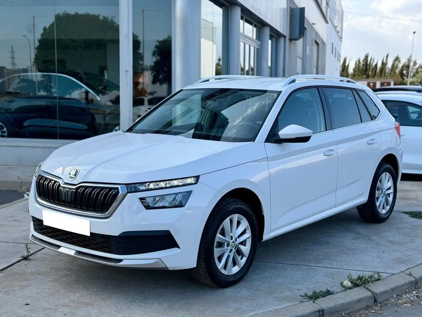 Skoda Kamiq 1.0 TSI Selection 85kW Blanco - 1