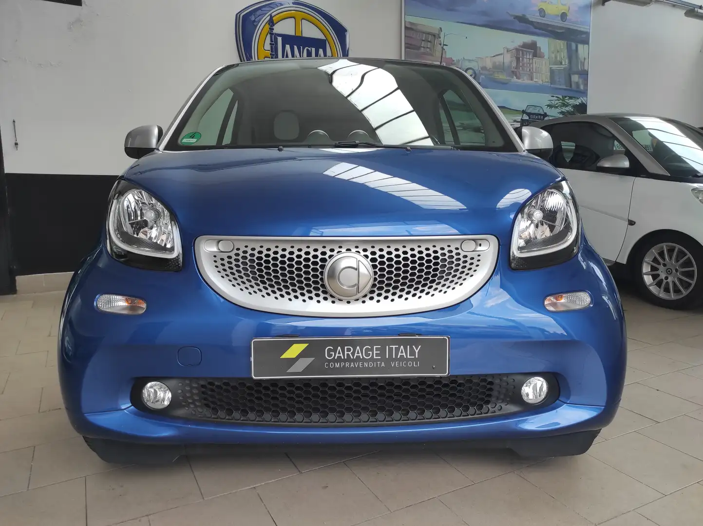 smart forTwo Fortwo 1.0 Urban (sport edition1) 71cv twinamic Bleu - 2