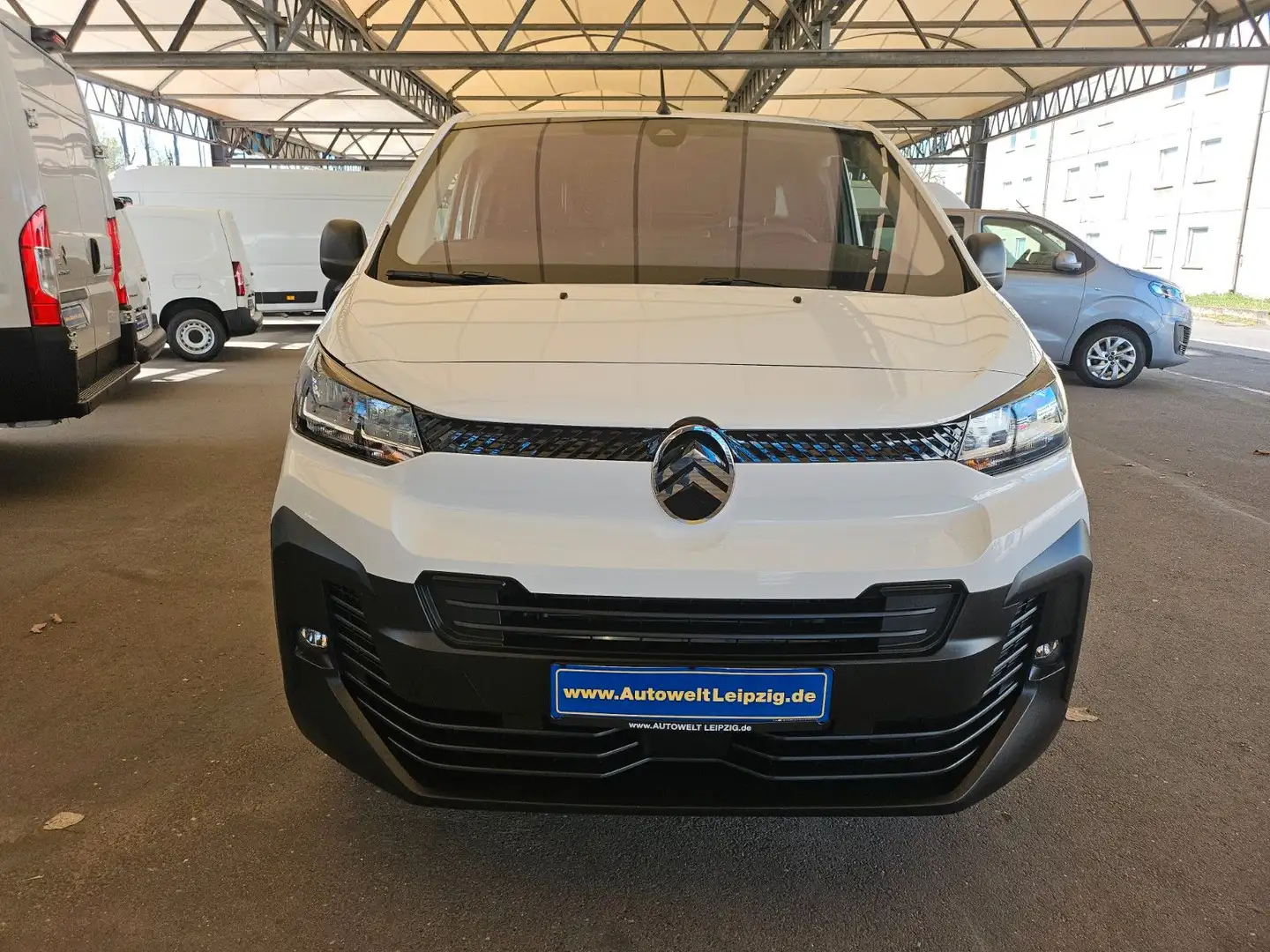 Citroen Jumpy 2.0 HDI 145 L3 XL Kasten extralang Klima Weiß - 2