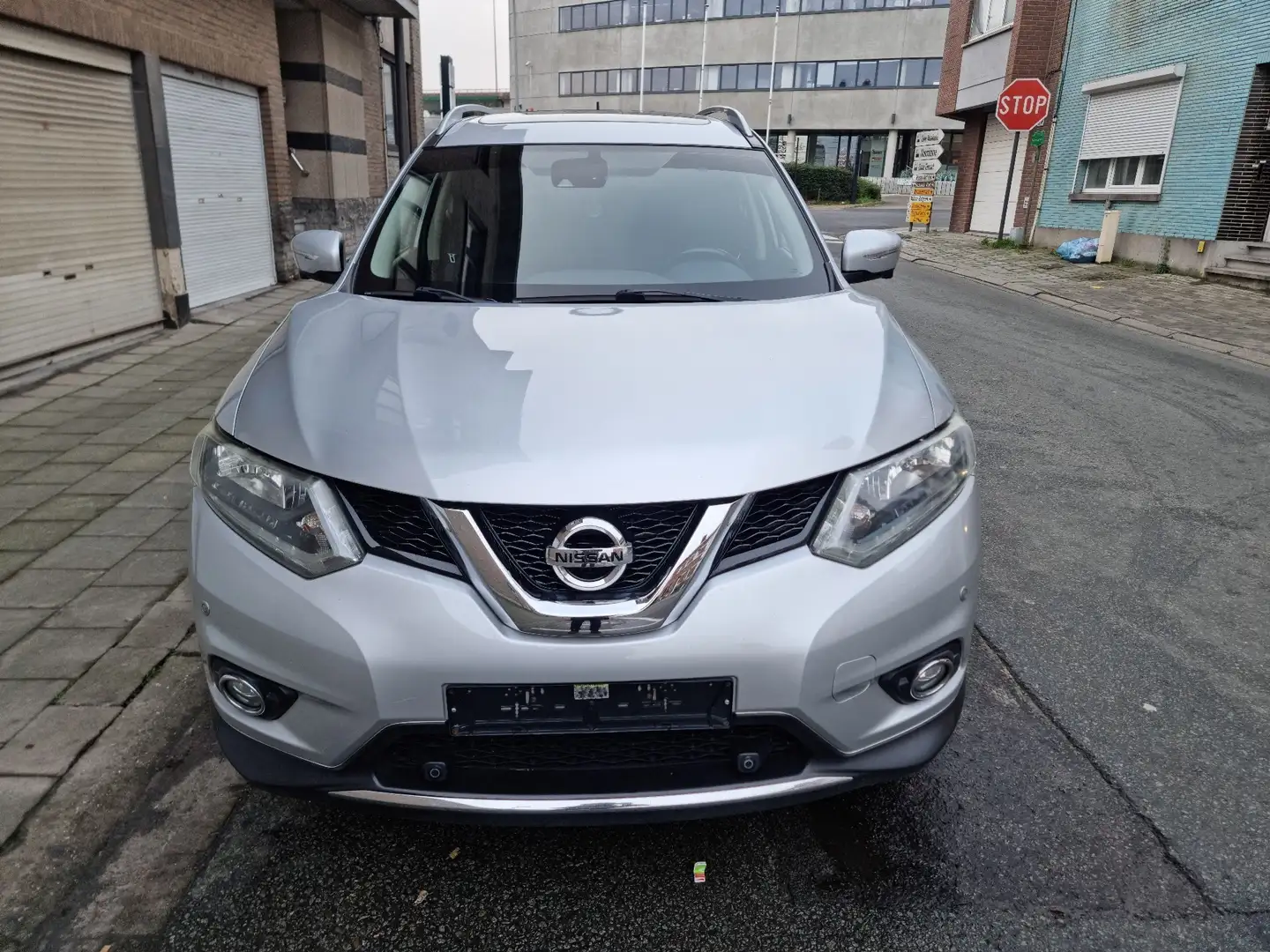 Nissan X-Trail 1.6 dCi 2WD Connect Edition Xtronic 1 An de gar Zilver - 1