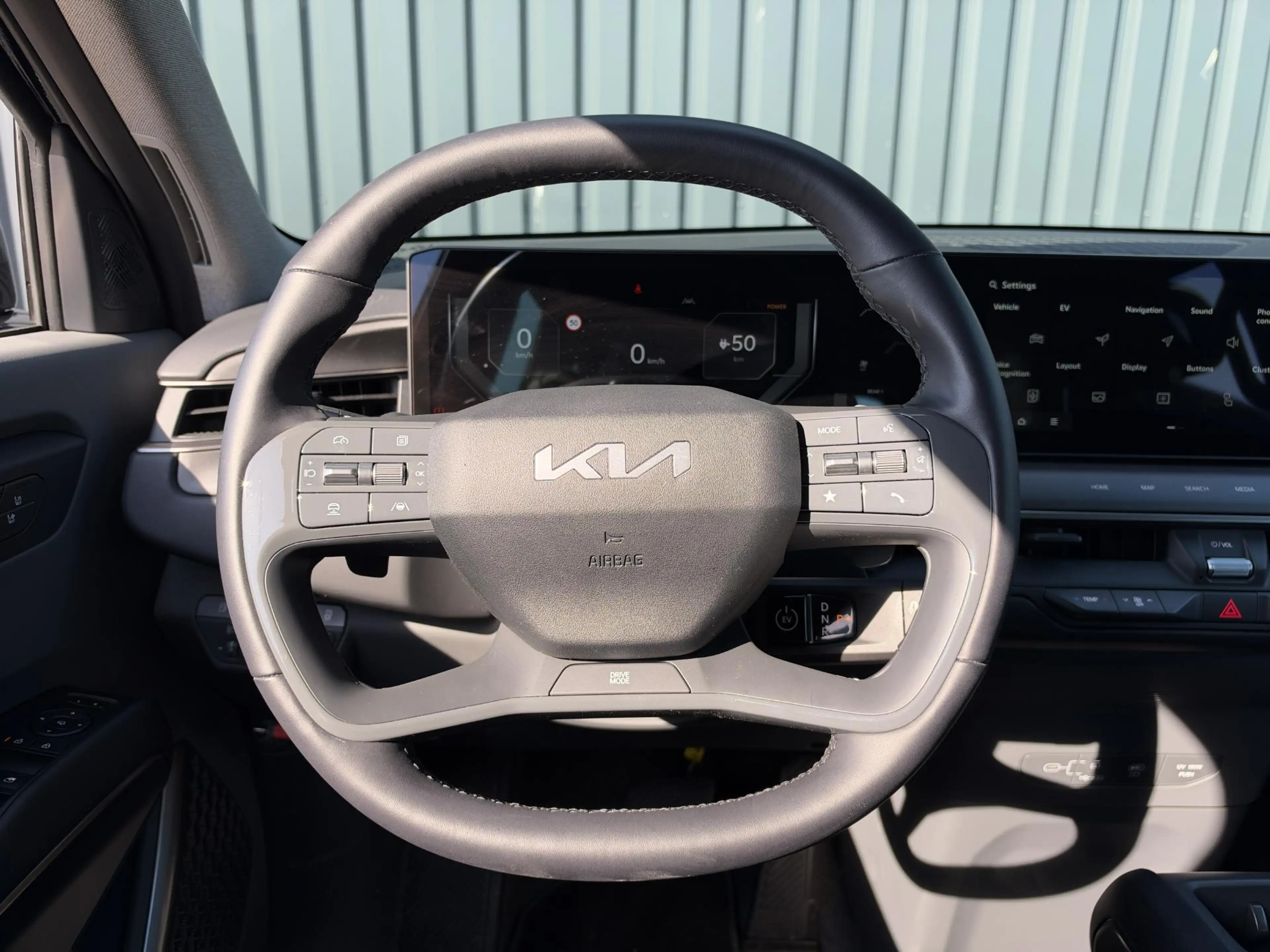 Kia EV9 First Edition 76.1 kWh | Navigatie | Camera | Park — photo 5