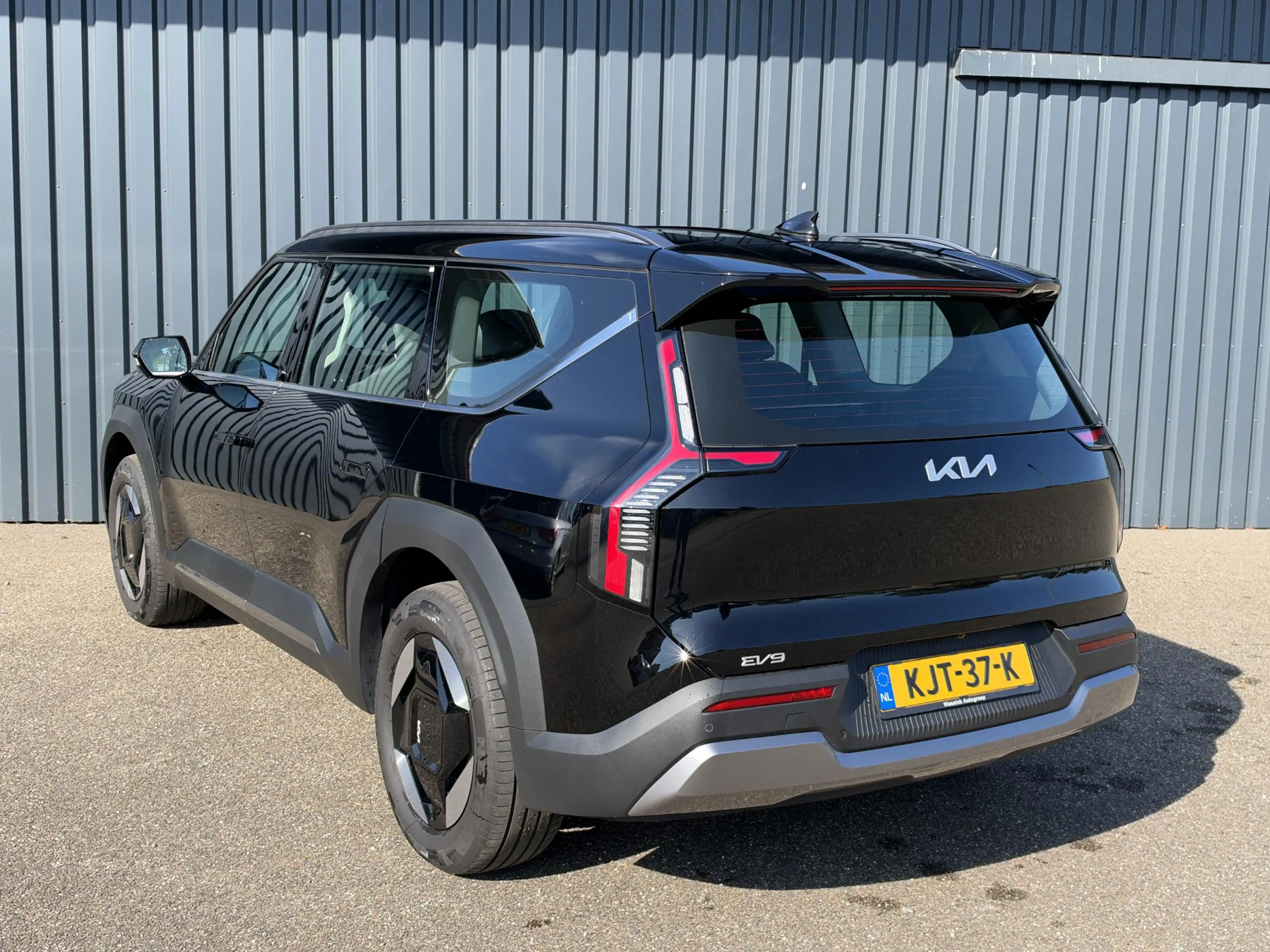 Kia EV9 First Edition 76.1 kWh | Navigatie | Camera | Park — photo 3