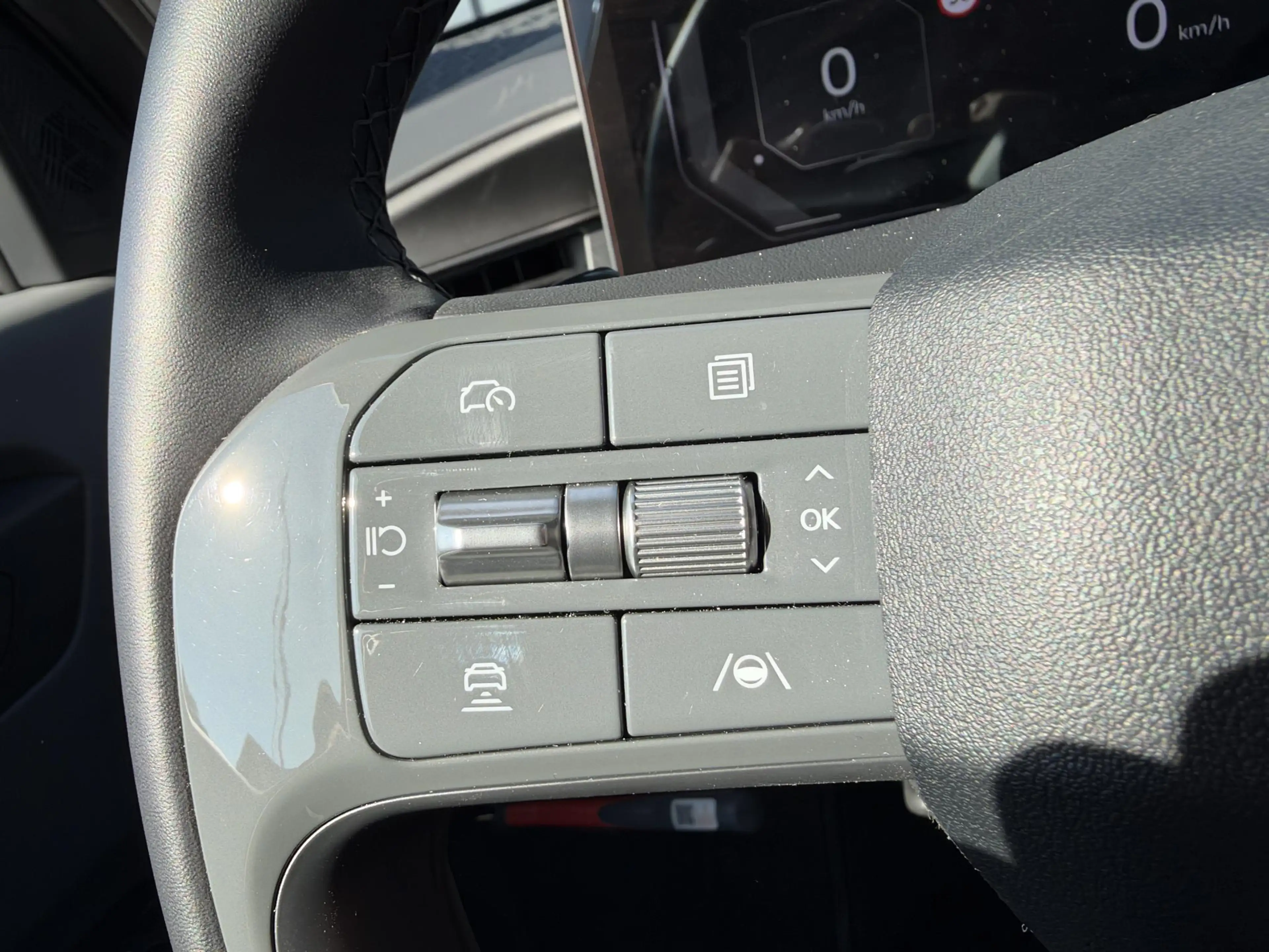 Kia EV9 First Edition 76.1 kWh | Navigatie | Camera | Park — photo 11