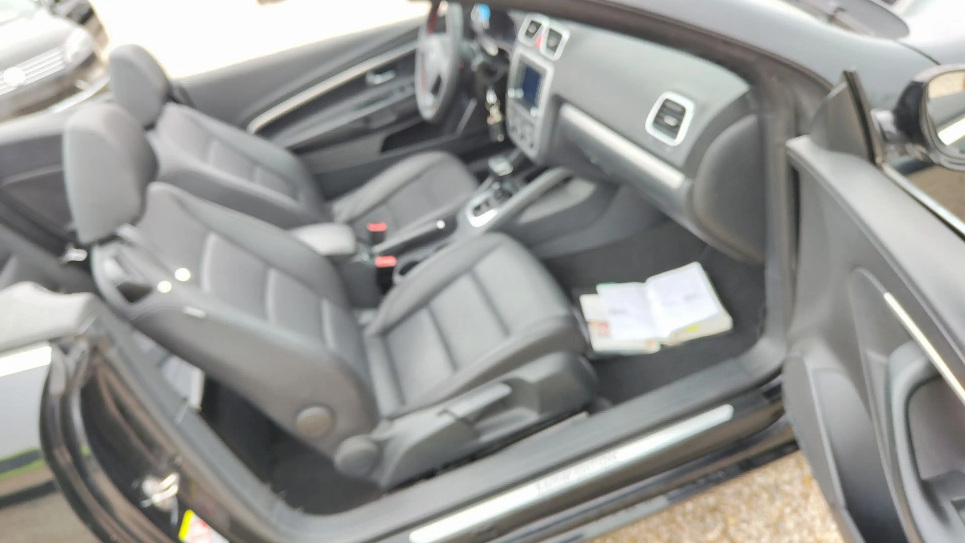 Volkswagen Eos 2.0 Turbo Automatik Leder* Xenon*18-Zoll* — photo 28