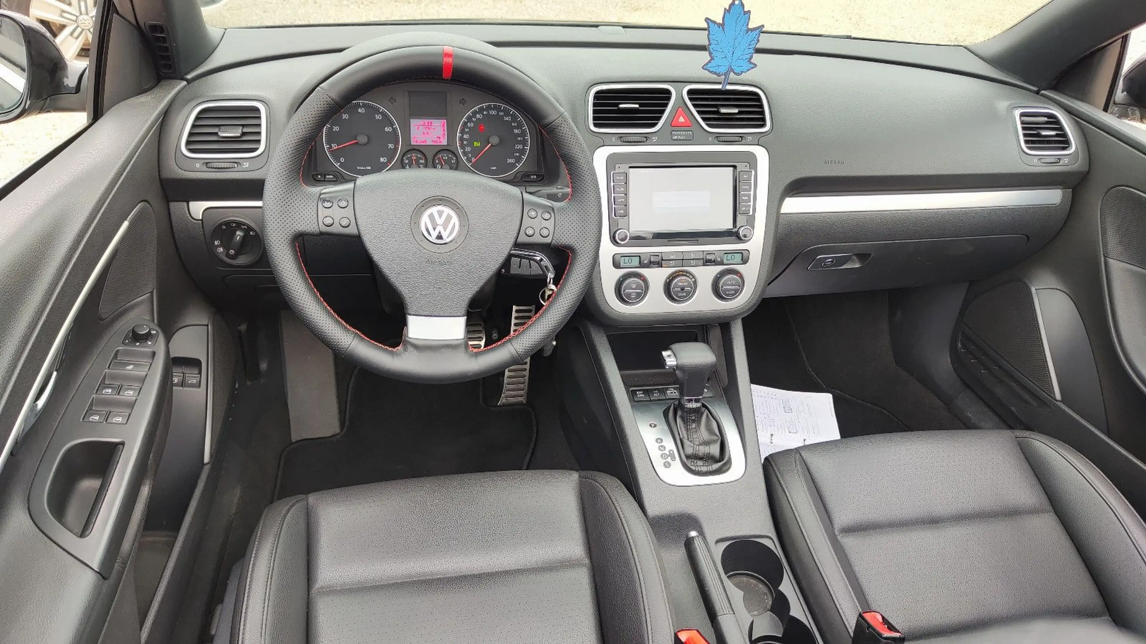 Volkswagen Eos 2.0 Turbo Automatik Leder* Xenon*18-Zoll* — photo 24