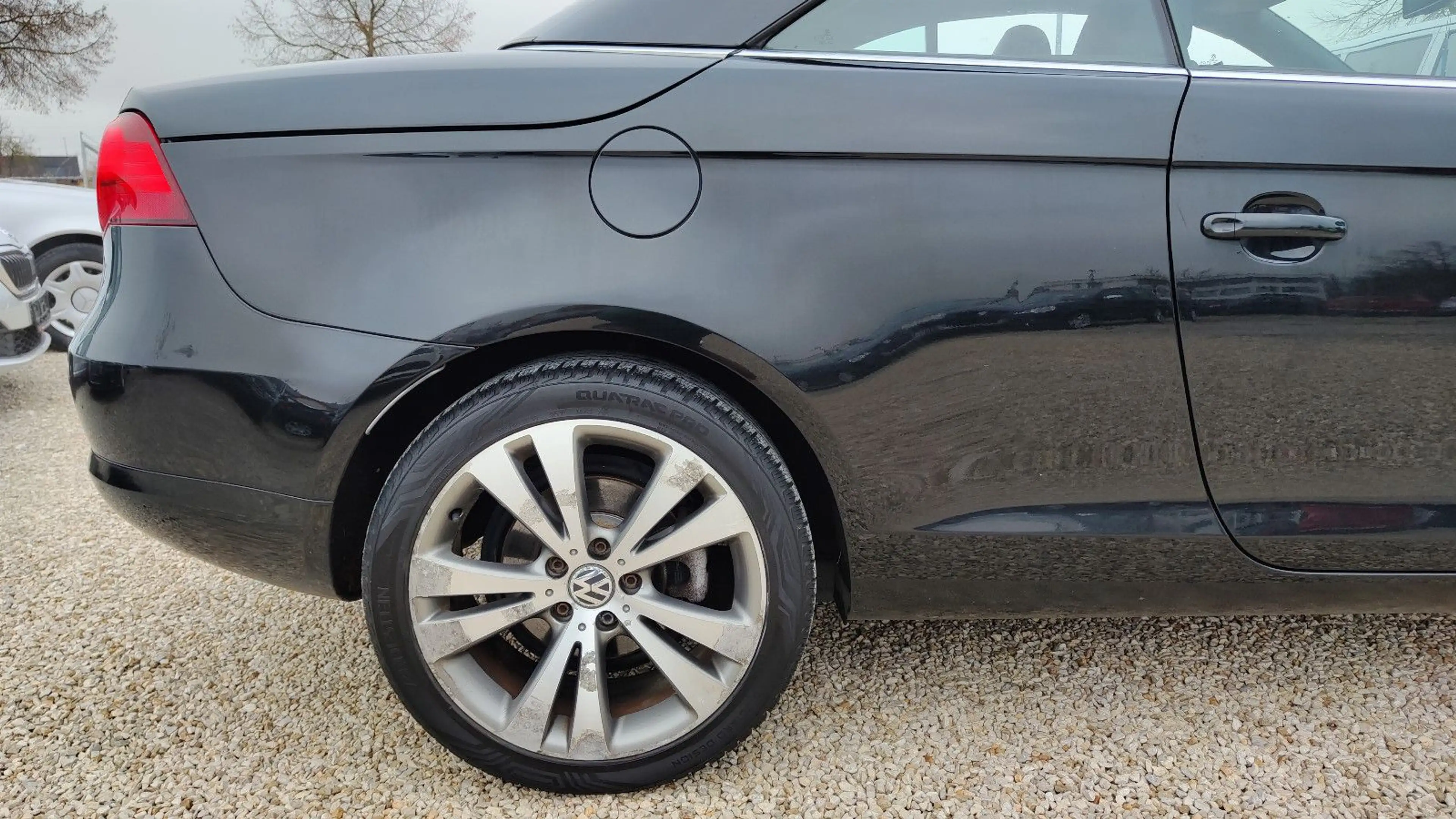 Volkswagen Eos 2.0 Turbo Automatik Leder* Xenon*18-Zoll* — photo 13