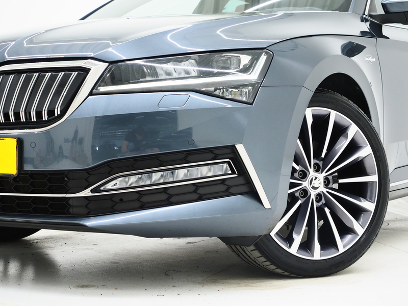 Skoda Superb Combi 1.4 TSI iV Laurin & Klement | Panoramadak | — photo 6