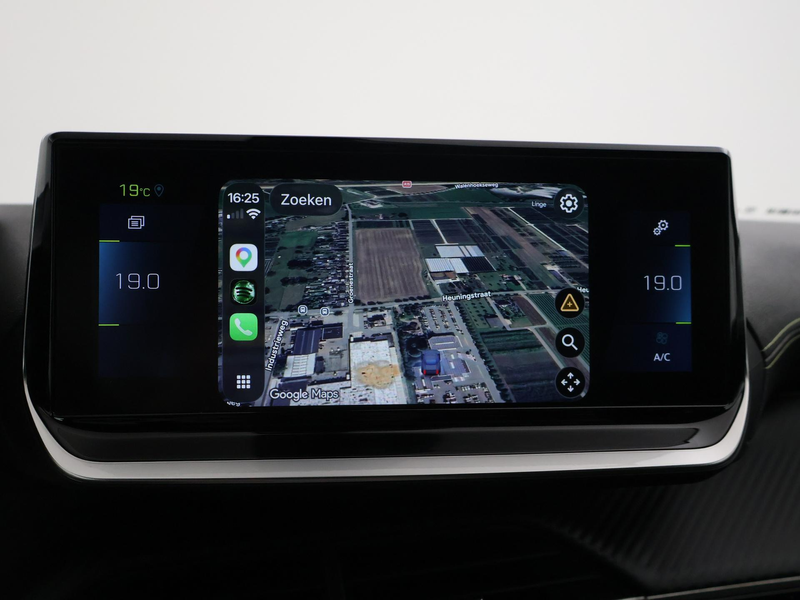 Peugeot e-2008 EV GT 50 kWh 3-FASE + ADAPTIVE CRUISE | PANORAMA | — photo 36
