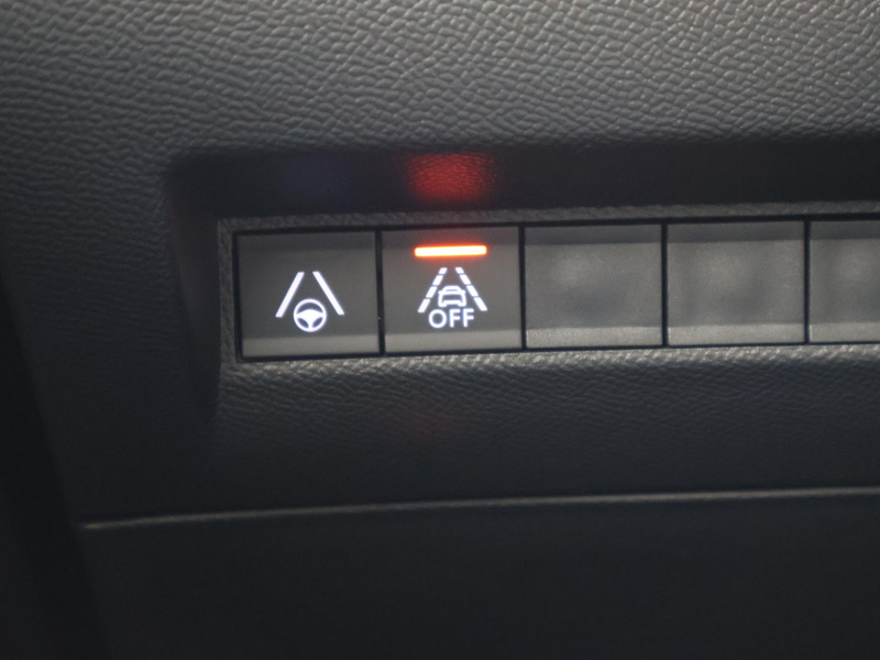 Peugeot e-2008 EV GT 50 kWh 3-FASE + ADAPTIVE CRUISE | PANORAMA | — photo 23