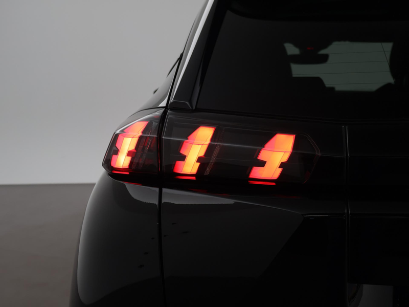 Peugeot e-2008 EV GT 50 kWh 3-FASE + ADAPTIVE CRUISE | PANORAMA | — photo 14