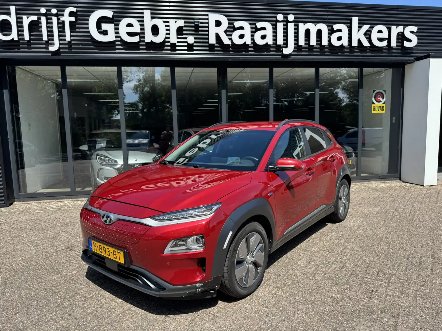 Hyundai KONA EV Premium 64 kWh*EXPORTPRIJS* Rood - 1