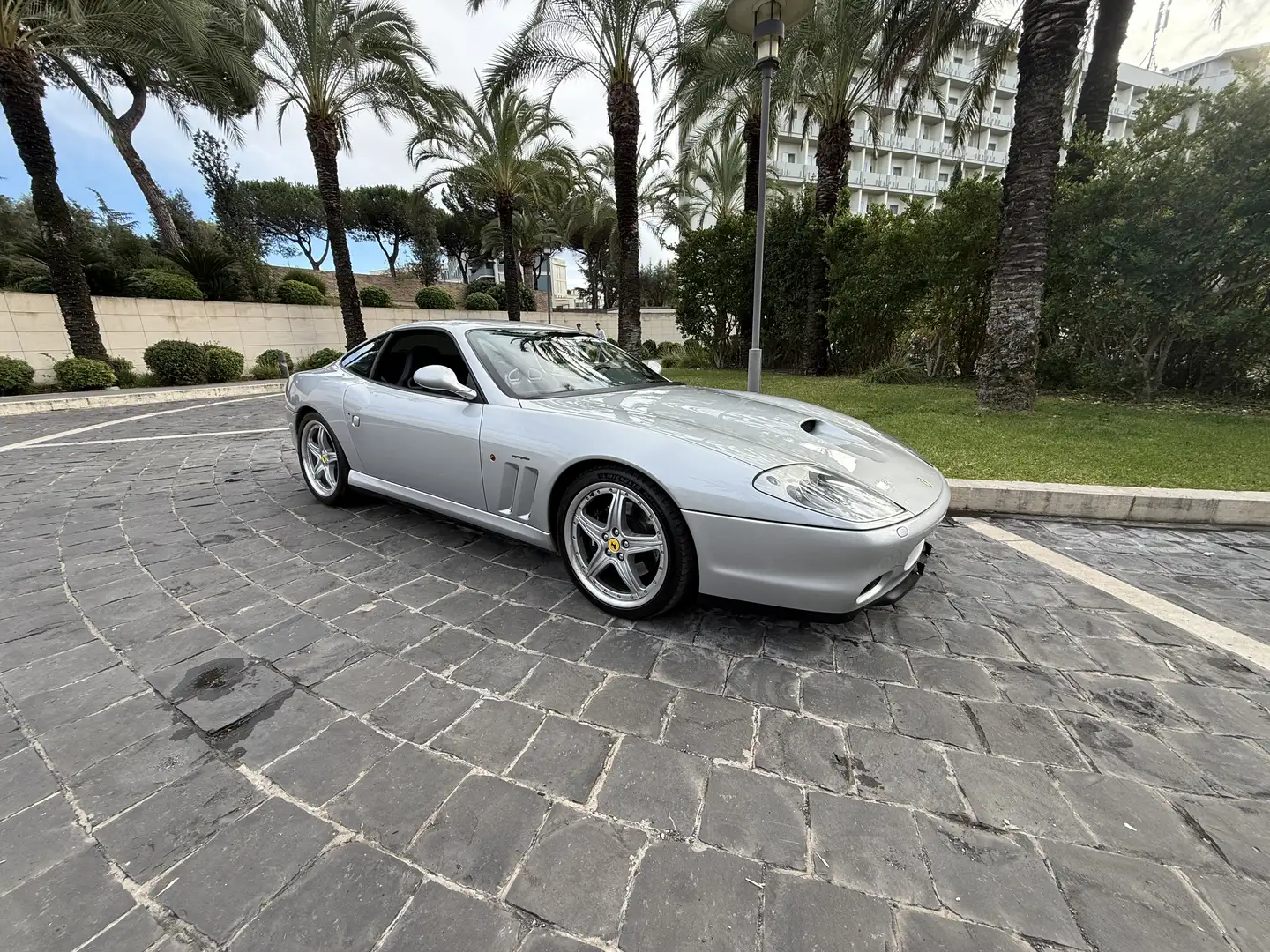 Ferrari 575 5.8 M Maranello F1 - 1