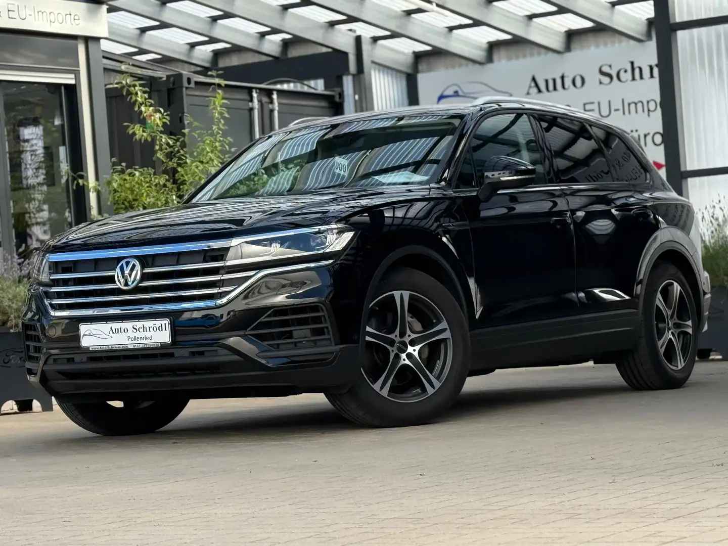 Volkswagen Touareg 3.0 V6 TDI 4MOTION, AHK, ACC, Luft, Tot-W, LED Schwarz - 1