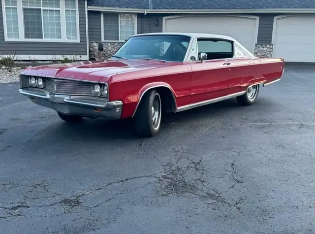 Chrysler NEWPORT COUPE Tolles originales Auto aus 2.Hand