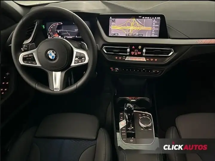 BMW Serie 1 2023, foto 9