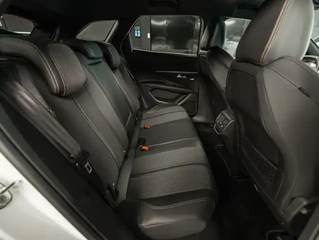 Peugeot 3008 view 14