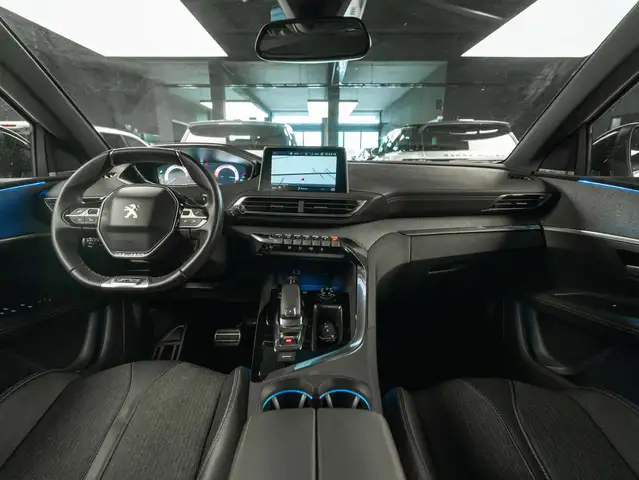 Peugeot 3008 view 10
