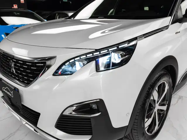 Peugeot 3008 view 15