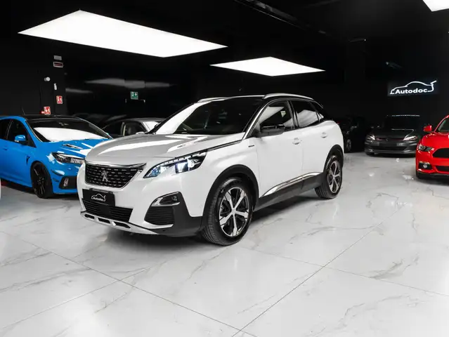 2017 Peugeot 3008 in White for sale