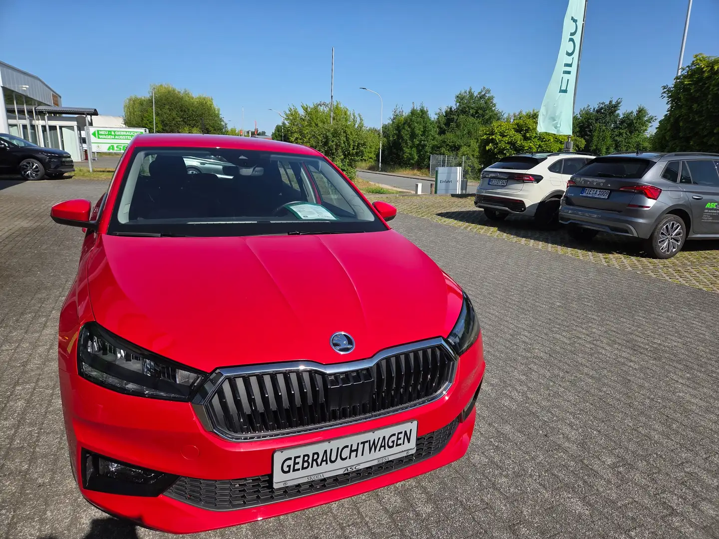 Skoda Fabia Ambition 1.0 MPI 59 kW/PDC/MFL/Clima/SHZ/Bluetooth Rot - 2