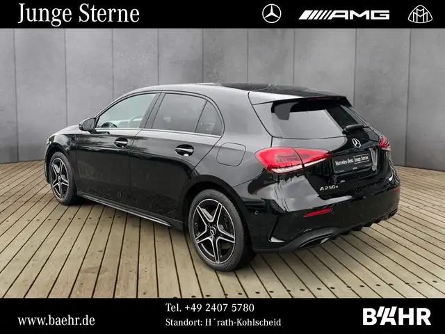 Mercedes-Benz A-Class view 3