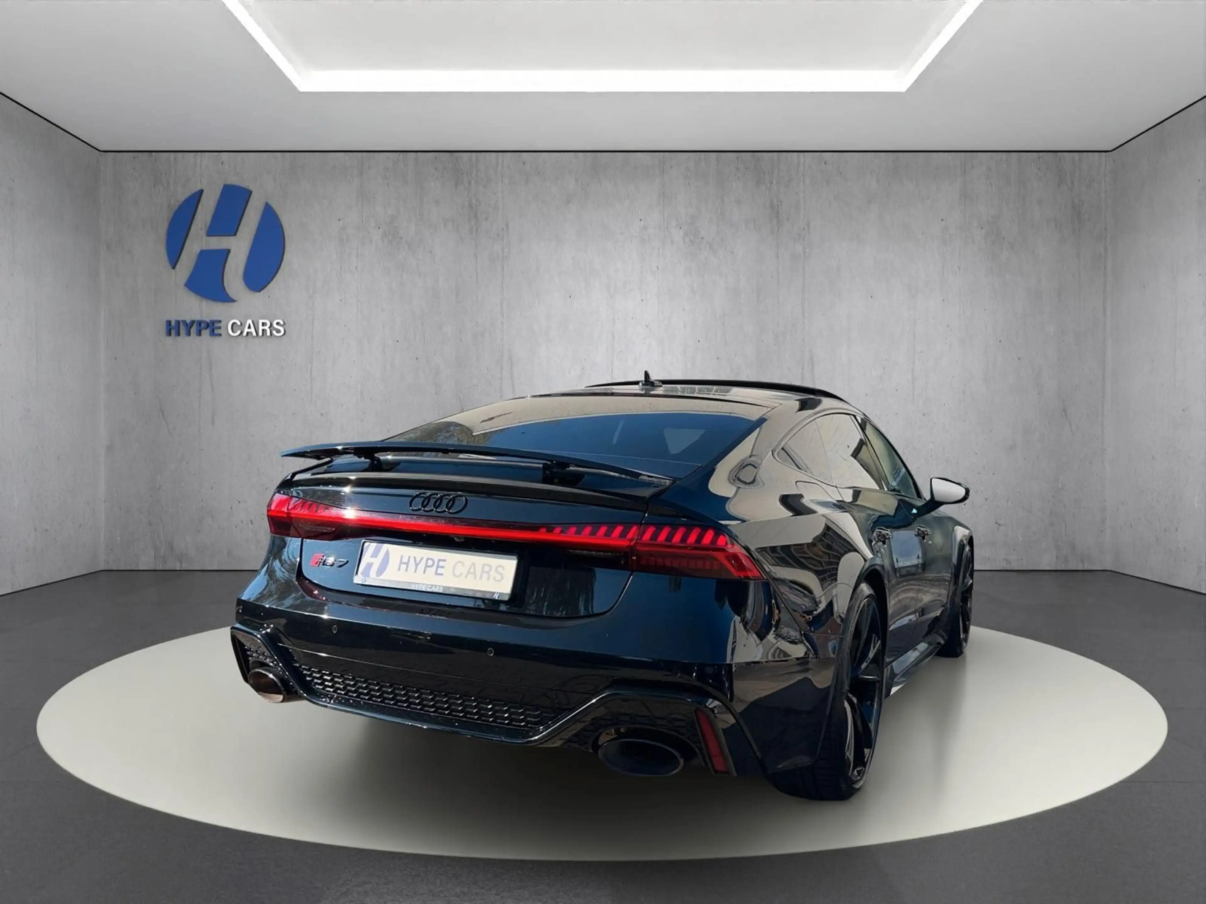 Audi RS7 Matrix Pano HUD B&O ACC 360°22Z STHZ Keramik — photo 4