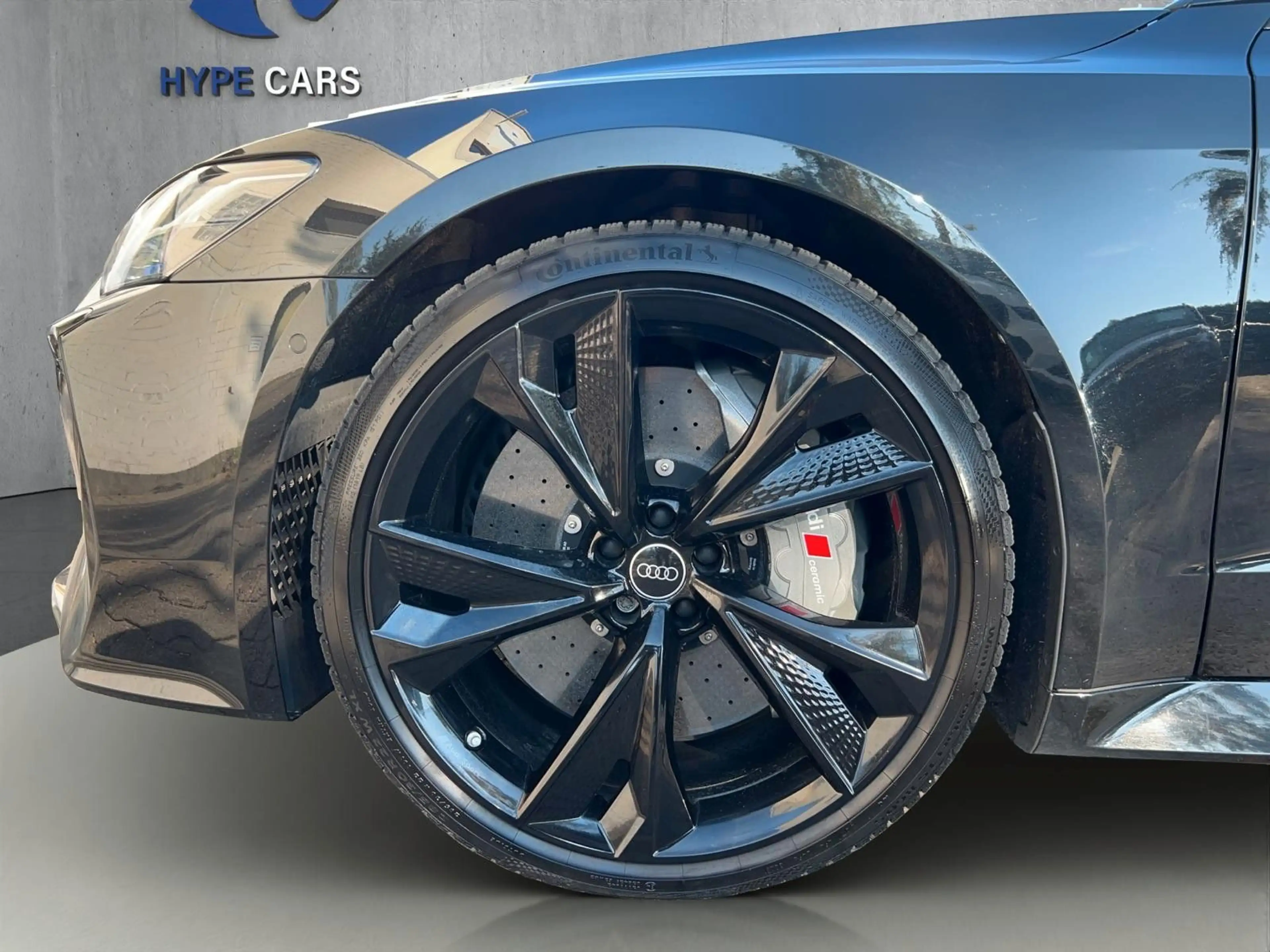 Audi RS7 Matrix Pano HUD B&O ACC 360°22Z STHZ Keramik — photo 9