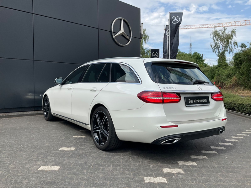 Mercedes-Benz E 300 d T Avantgarde/Widescreen/Multibeam/AHK — photo 5