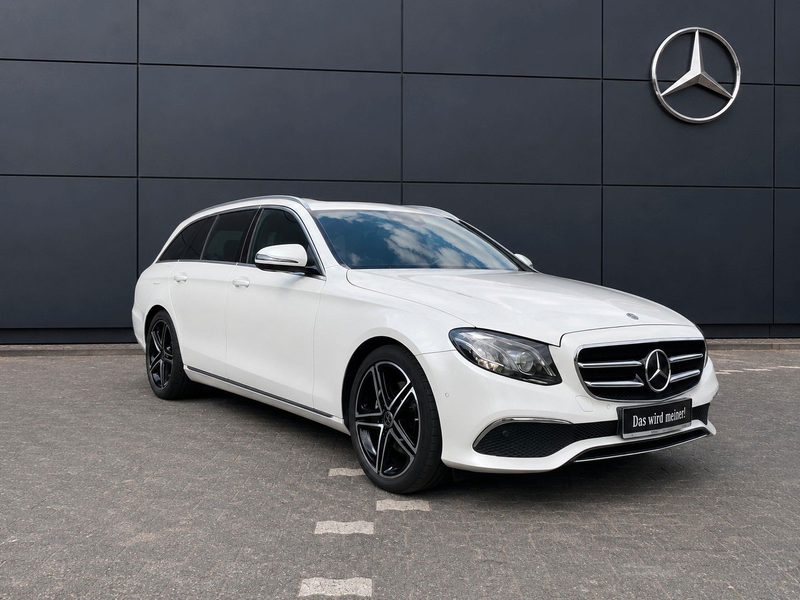 Mercedes-Benz E 300 d T Avantgarde/Widescreen/Multibeam/AHK — photo 2