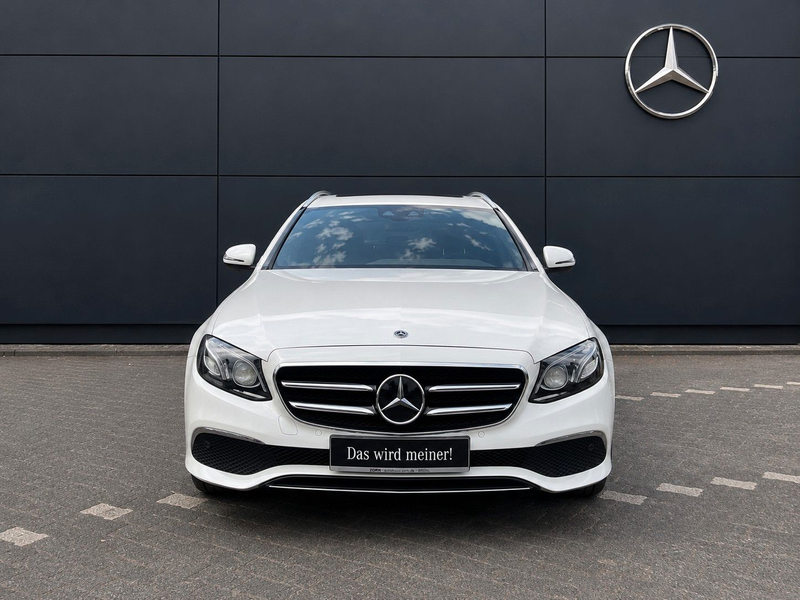 Mercedes-Benz E 300 d T Avantgarde/Widescreen/Multibeam/AHK — photo 3