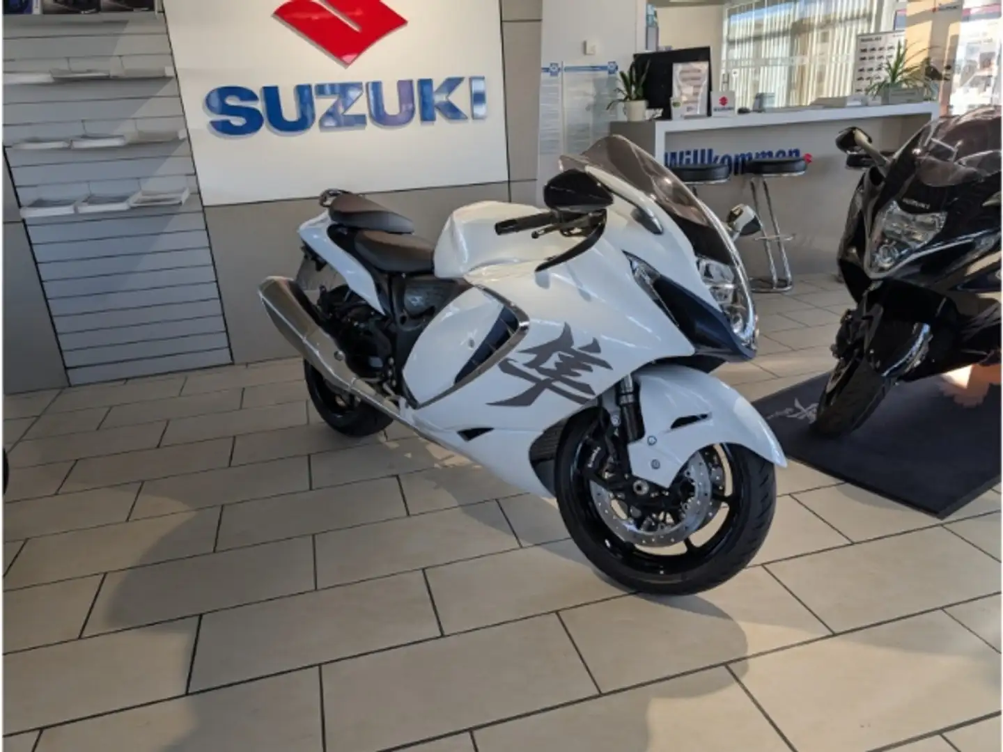 Suzuki Hayabusa In Menden bei Jonas Sofort Verfügbar Weiß - 1