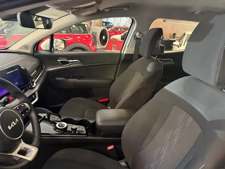Kia Sportage 2025, foto 13