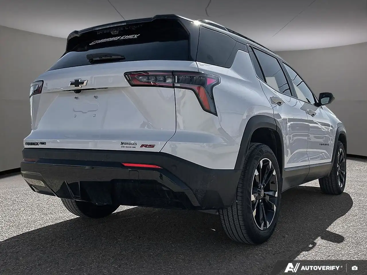 Chevrolet Equinox снимка Chevrolet Equinox