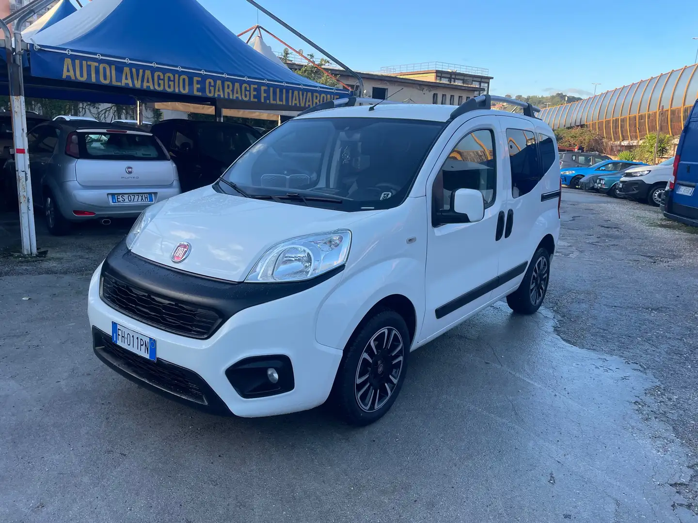 Fiat Qubo Qubo 2017 1.3 mjt 16v Lounge 80cv Bianco - 2