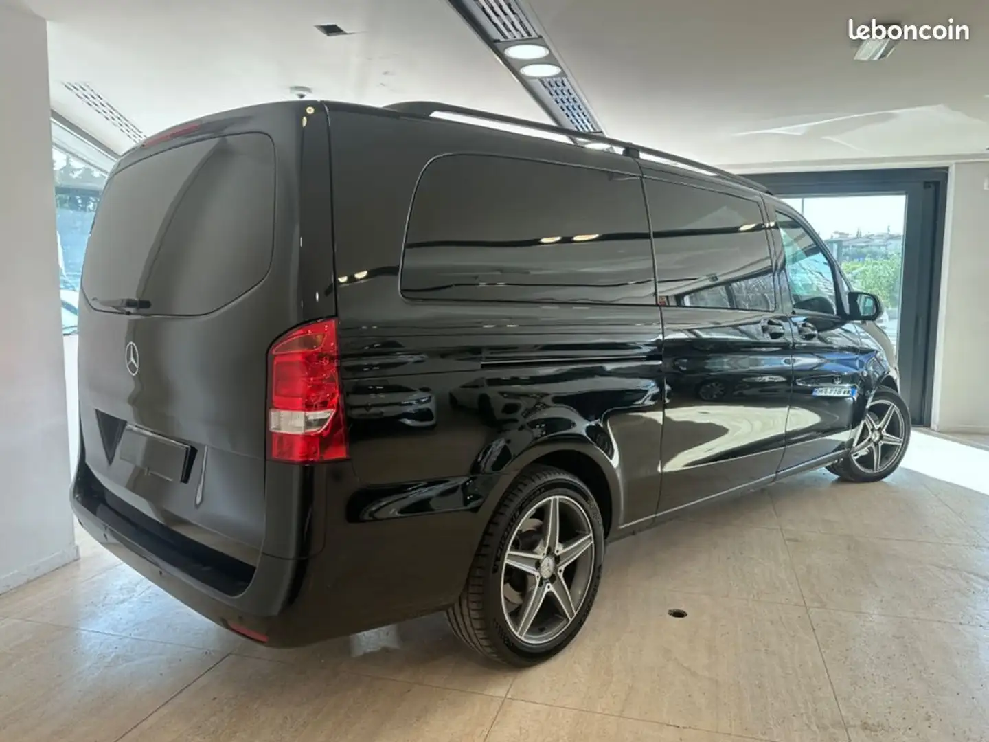 Mercedes-Benz V MERCEDES VIP Combi Tourer 116 2.1 CDI 16V 7G-TRONIC 163 cv Garantie 12 mois dans le réseau Constructeur Negro - 2