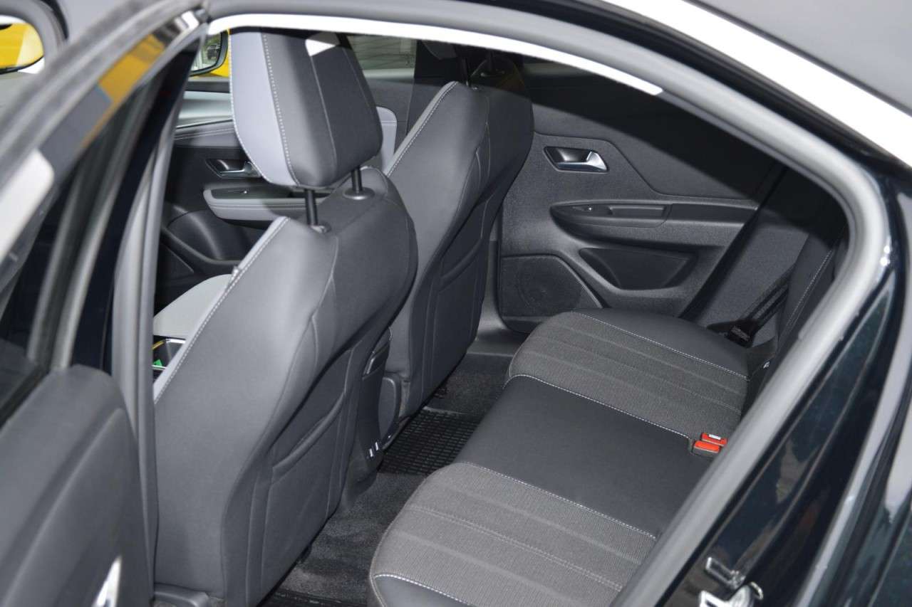 Opel Mokka E
