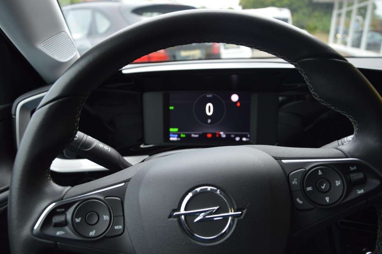 Opel Mokka E