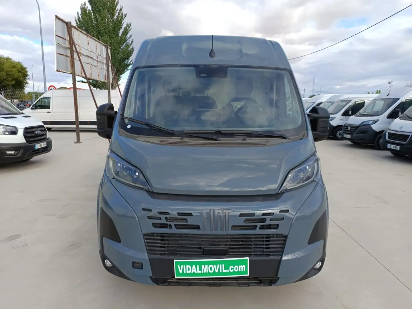 Fiat Ducato e-Ducato Furgón 3.5T Maxi L3 H2 200 KW Gris - 2