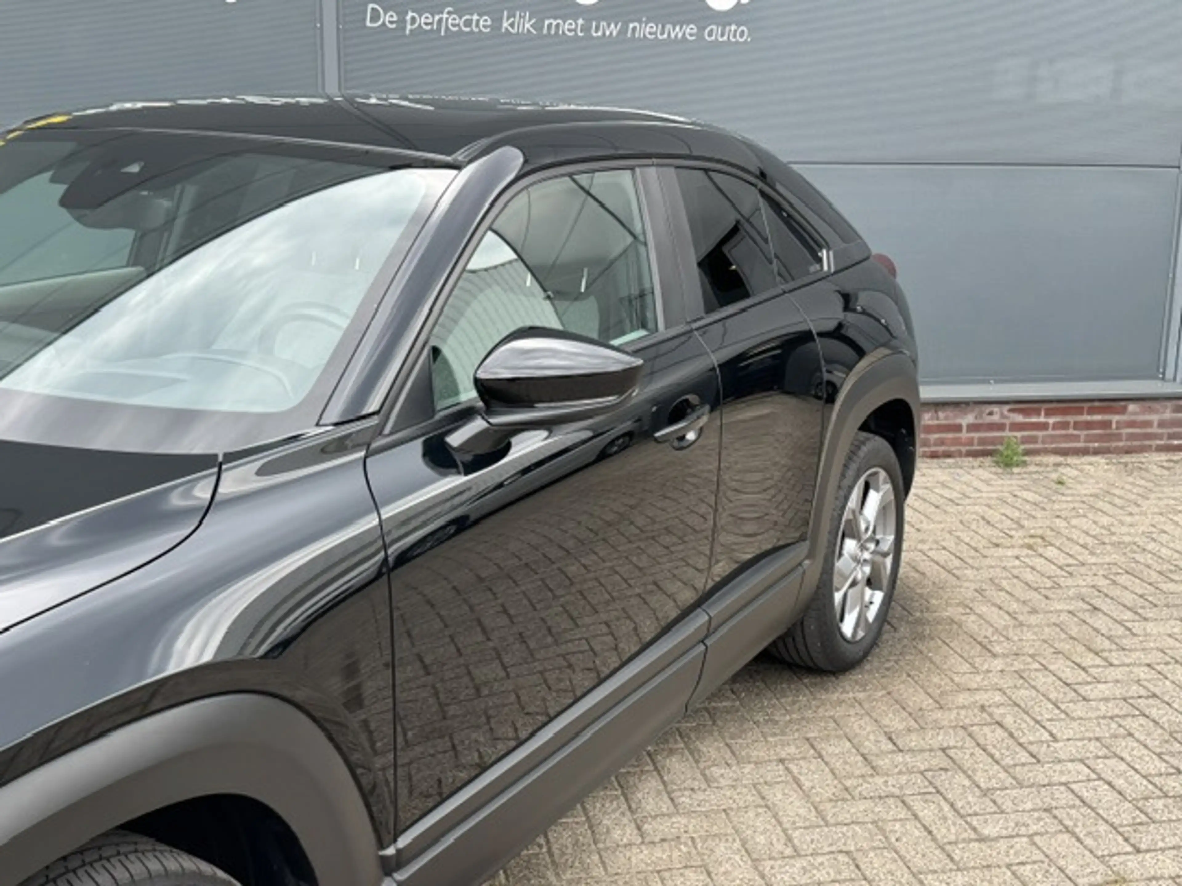 Mazda MX-30 E-SkyActiv 145 Advantage 36 kWh *full options — photo 12