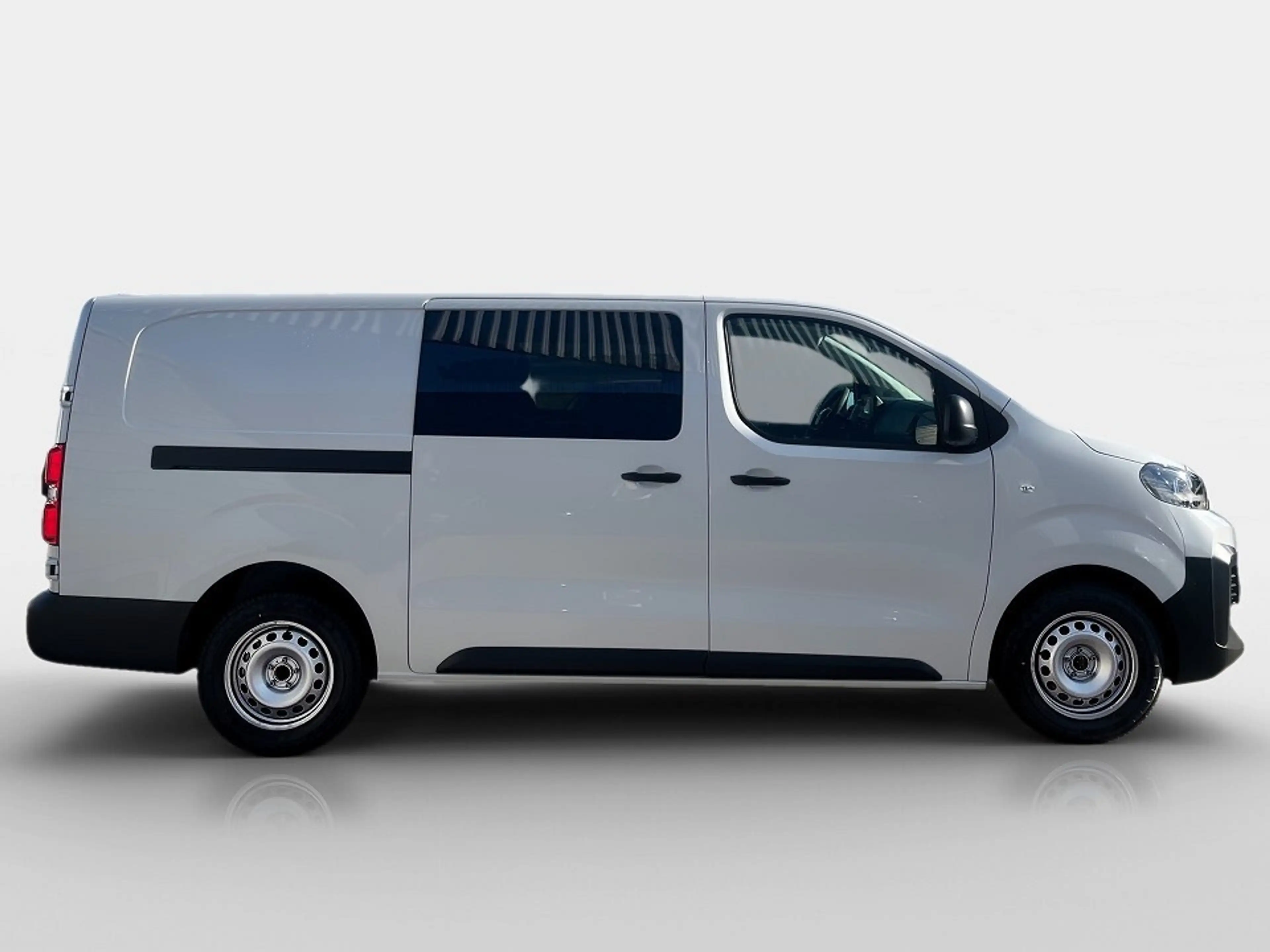 Fiat Scudo MY25 DoKa XL BlueHDi 145 S&S 6Gang — photo 3