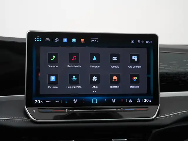 Volkswagen Passat view 18