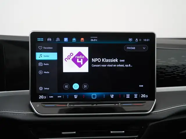 Volkswagen Passat view 15