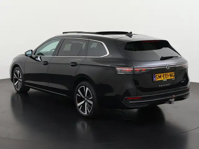 Volkswagen Passat view 8
