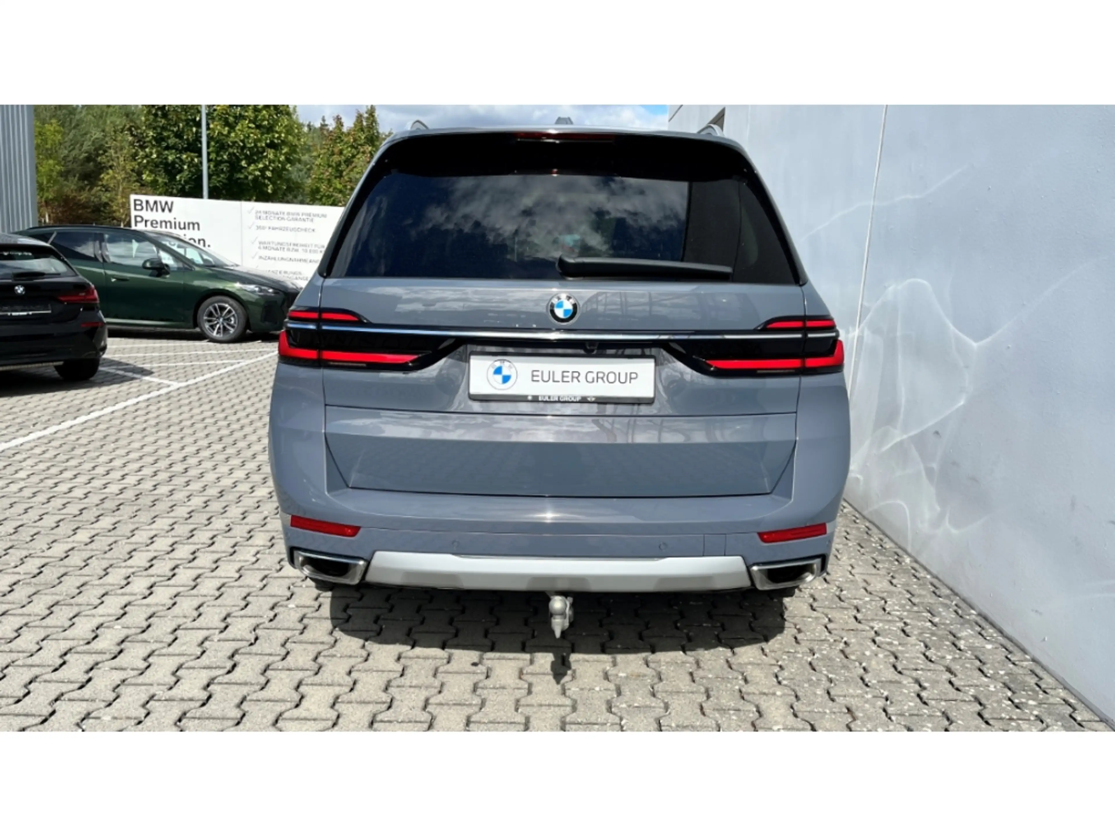 BMW X7 xDrive 40dA Luftfederung AD Niveau StandHZG AHK-kl — photo 5