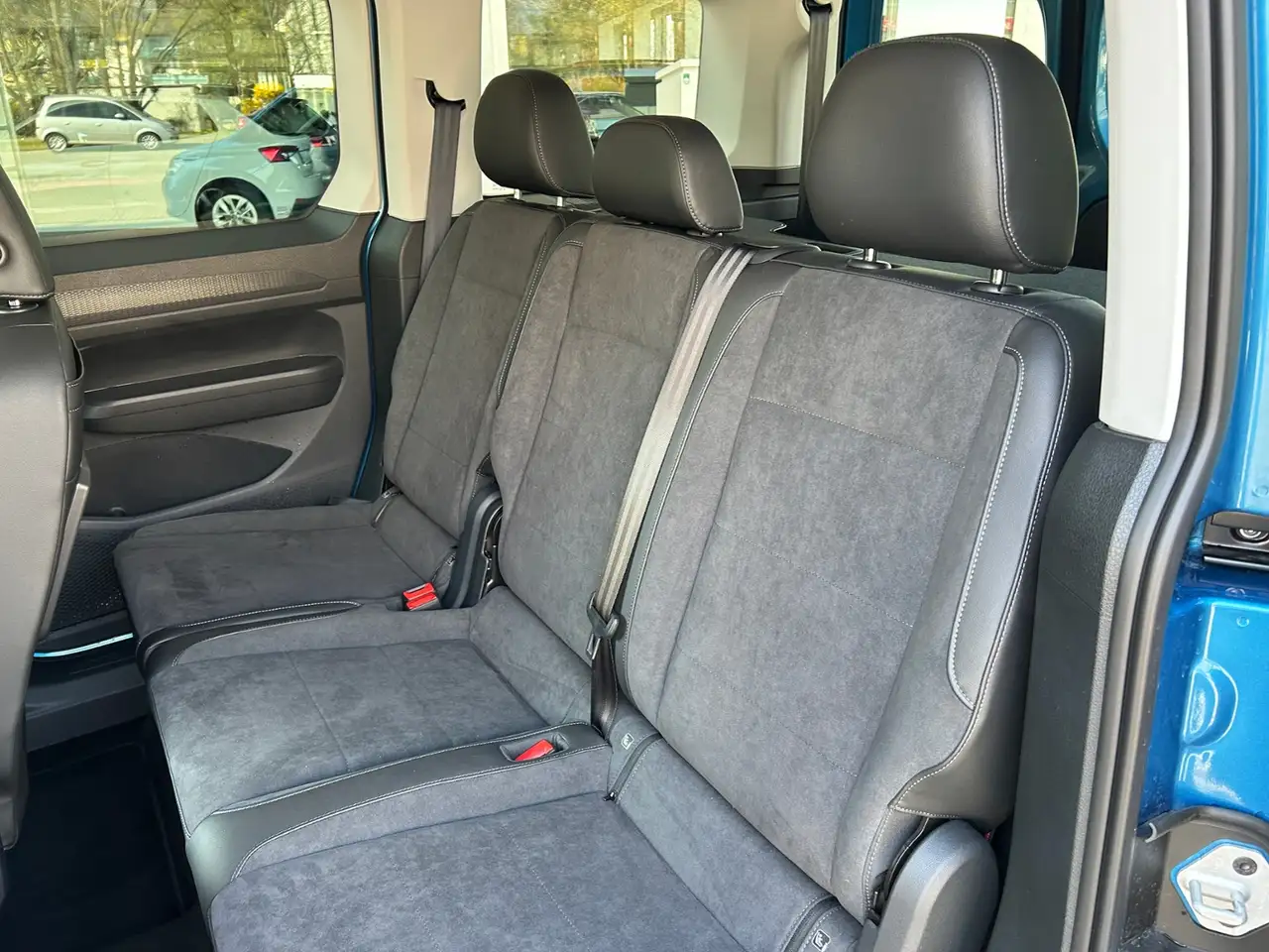 Volkswagen Caddy Style 1.5 TSI DSG Navi,Vorb.AHK,ACC,SHZ,PDC,LED,S 7