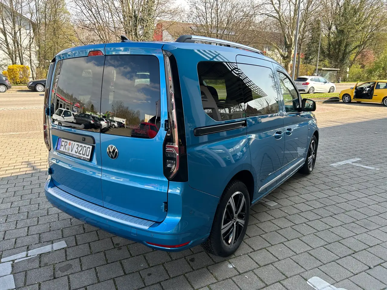 Volkswagen Caddy Style 1.5 TSI DSG Navi,Vorb.AHK,ACC,SHZ,PDC,LED,S 11