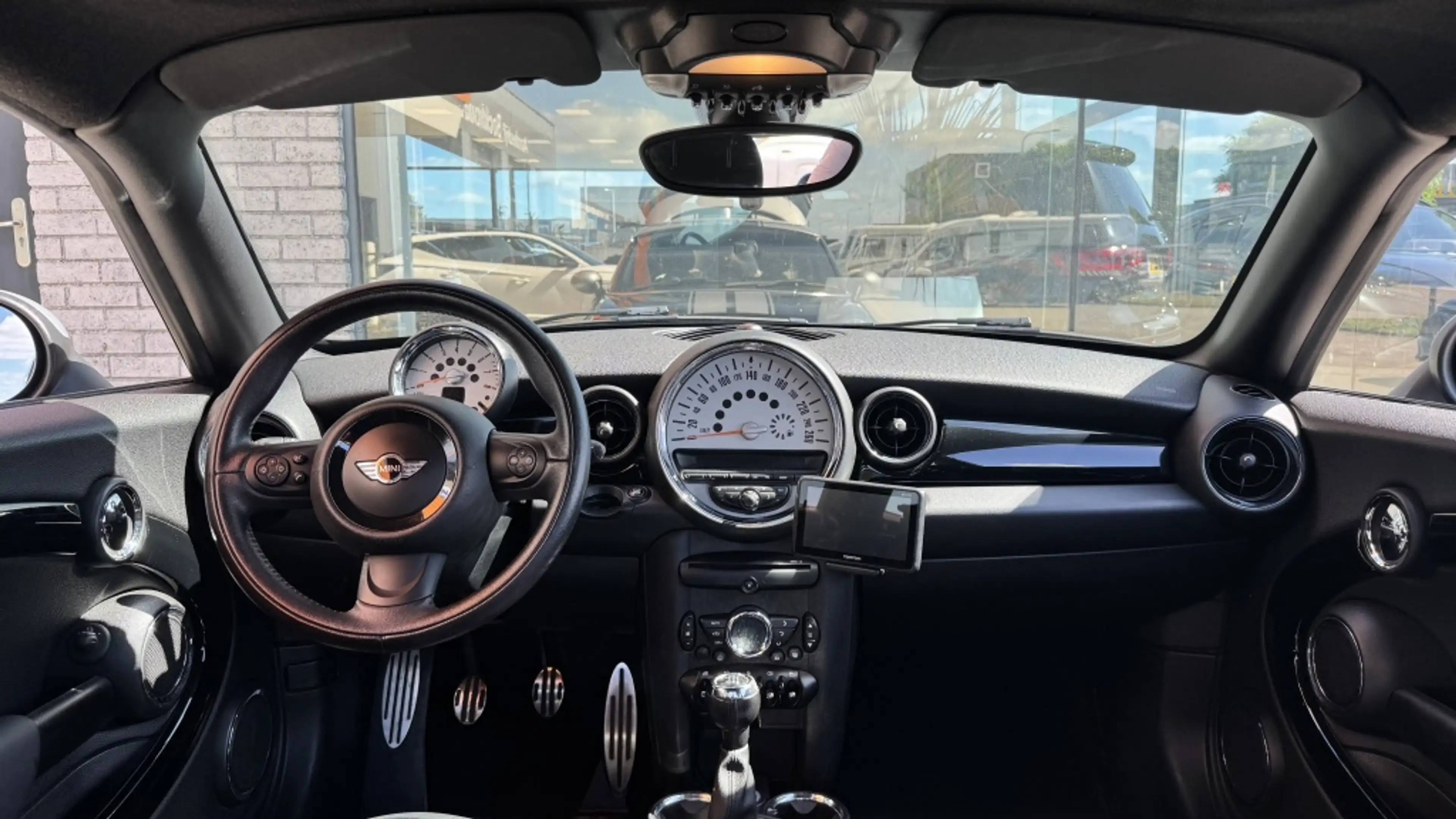 MINI Cooper S Coupe 1.6 Chili | Airco | Cruise | 17" LMV — photo 10